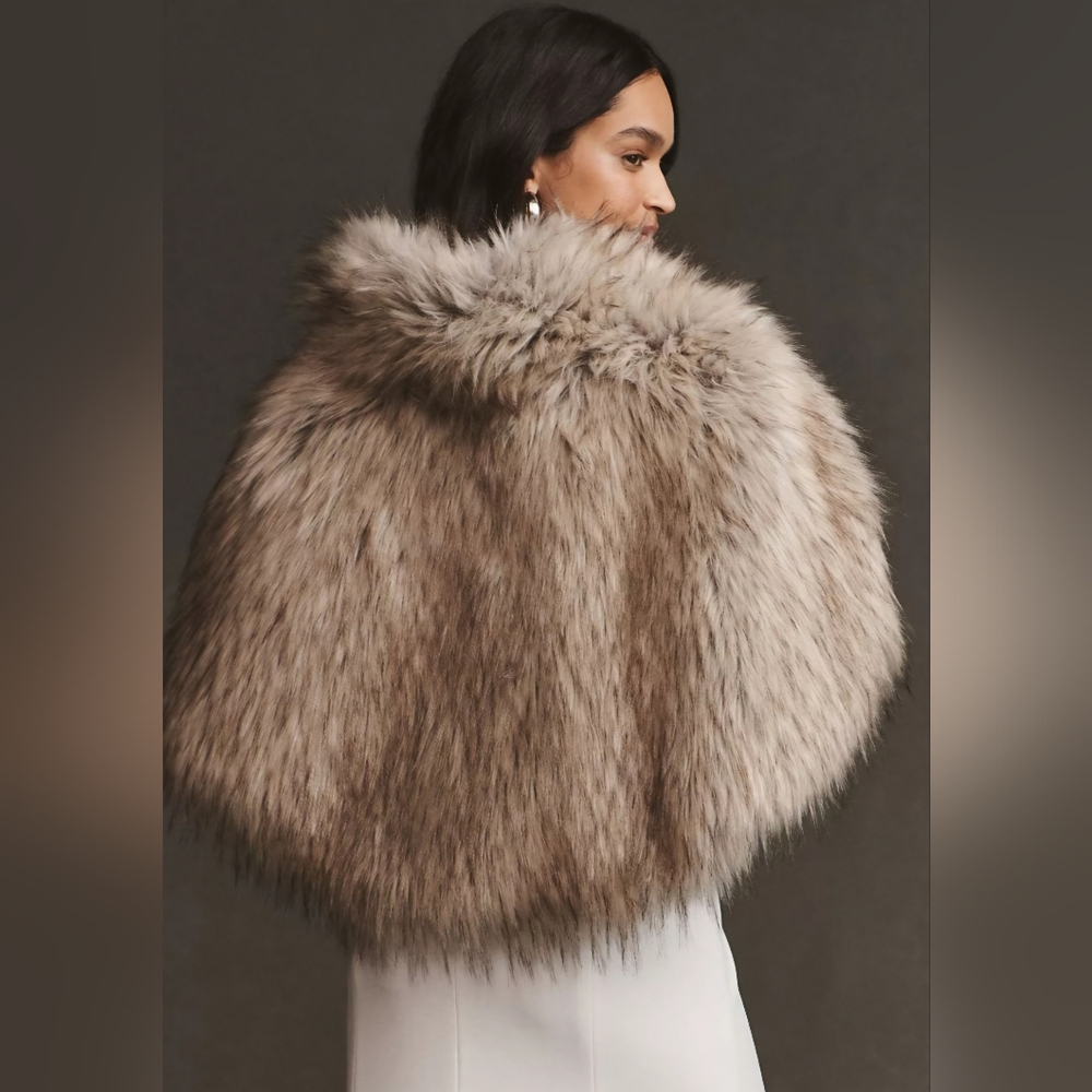 LOFT Luxurious Faux Fur Cape-Great For Formal Occasions!! BLACK Available Only!! - Picture 3 of 9